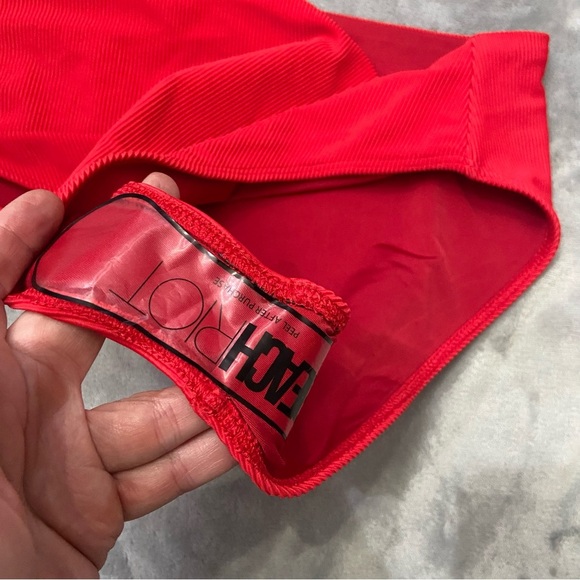 New! Beach Riot Celine one piece swimsuit red 24033 - Picture 11 of 15